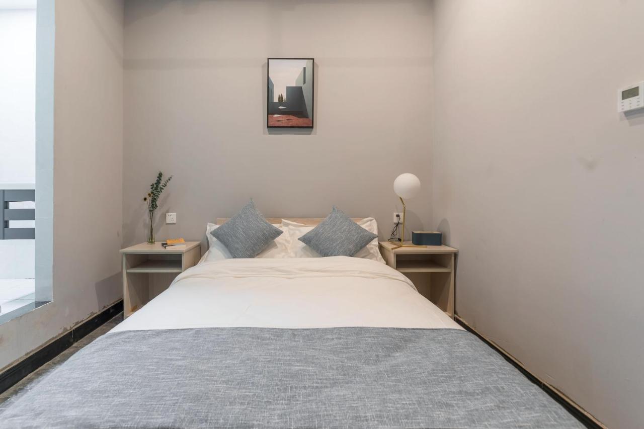 Pu Chun International Hostel -Yugarden & Old Town Shanghai Eksteriør billede